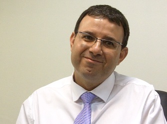 גלעד שלוש
