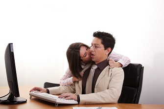 לחץ במקום העבודה לחץ במקום העבודה