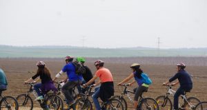טרנד חזק בפעילויות גיבוש לעובדים: טיולי אופניים ורכבי גולף בשפלה ליד גדרה עידן אופן