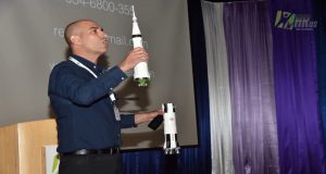 סיפור המסע המופלא אל הירח מפי רני אלינב