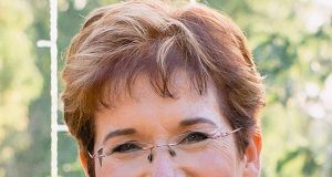 בעת פיטורים: העובדים בוחנים את האופן שבו הארגון נפרד מחבריהם אמי סקליר