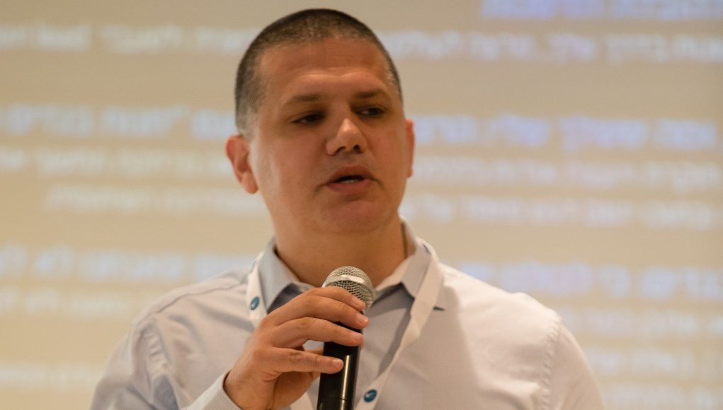 אסי מויאל אסי מויאל