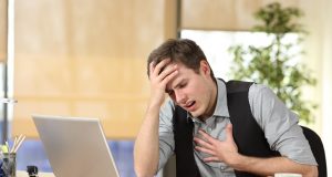העובדים שלכם בחרדה? תפקוד הארגון משלם על כך מחיר גבוה חרדה בקרב עובדי הארגון