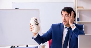 נתתם לעובד פיצויים? באילו נסיבות תוכלו לדרוש אותם בחזרה