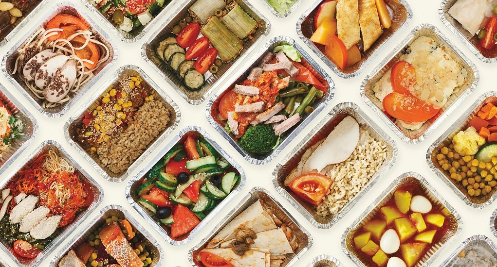 Collection,Of,Take,Away,Foil,Boxes,With,Healthy,Food.,Set