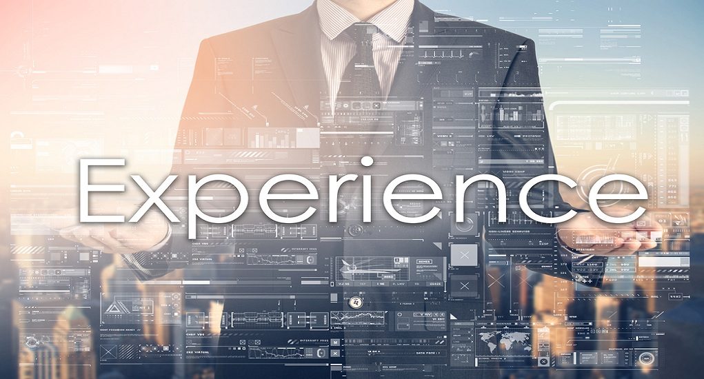 Businessman,Is,Presenting,Text:,Experience