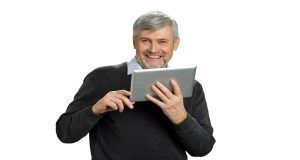 סליחה, יש לכם בחברה מנהל אושר עובדים? מנהל אושר העובדים