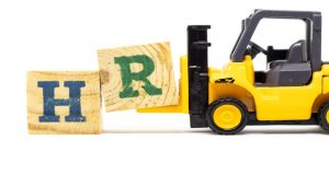 5 יתרונות ו-5 חסרונות של משאבי אנוש במיקור חוץ