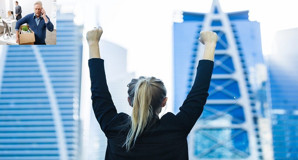 Business,Success,-,Celebrating,Businesswoman,Overlooking,The,City,Center,High-rises.