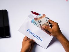 איזה מידע יש לתת לעובדים שמעוניינים לפרוש פרישה מוקדמת לגמלאות