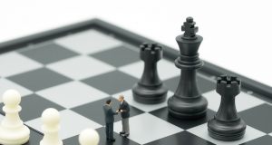 איך השקעה בהתפתחות העובדים תורמת להצלחה ארוכת הטווח של הארגון