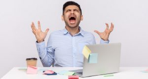 התסמינים העיקריים של שחיקת עובדים ואיך רצוי להתמודד איתה