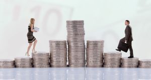 גברים מרוויחים ב- 20% יותר מנשים במרבית המדינות בעולם אפליה מגדרית
